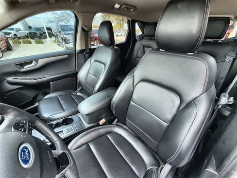 Used 2020 Ford Escape SEL image 10