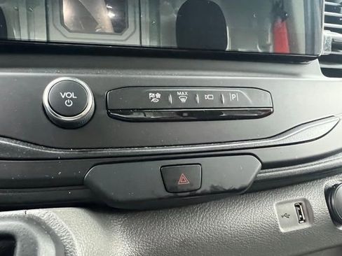 New 2024 Ford Transit 250 Base image 18
