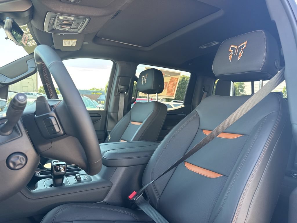 New 2026 GMC Sierra 1500 AT4 w/ AT4 Premium Package AWD/4WD image 19