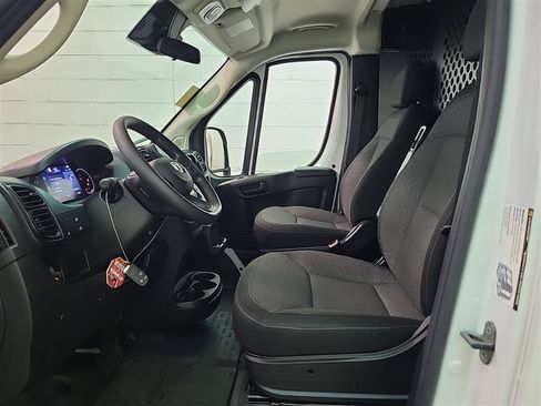 Used 2025 RAM ProMaster 2500 w/ U-Haul Equipment Group FWD image 7