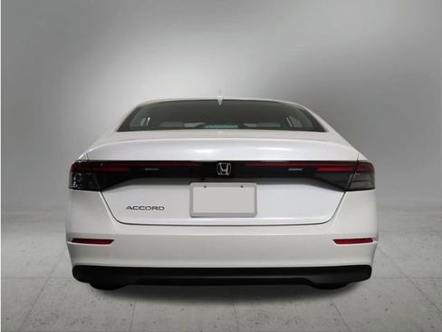 New 2026 Honda Accord LX image 4