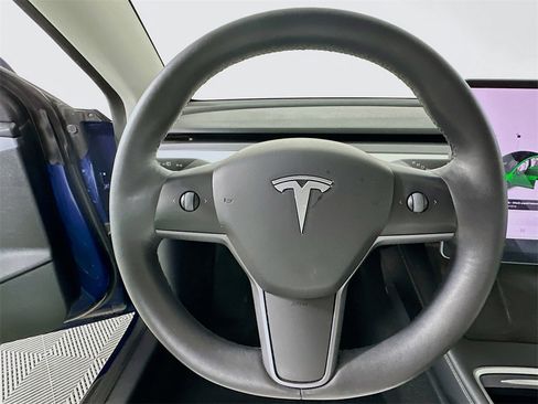 Used 2021 Tesla Model 3 Performance image 18