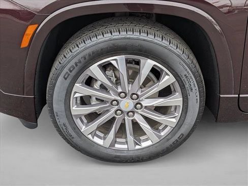 Used 2023 Chevrolet Traverse Premier image 22