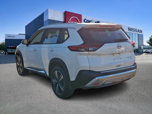 Certified 2023 Nissan Rogue Platinum w/ Platinum Premium Package AWD/4WD image 4