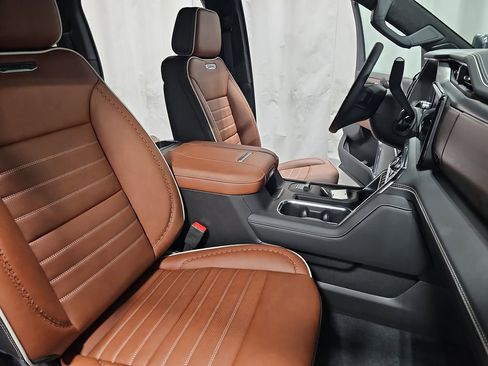 New 2025 GMC Sierra 2500 Denali Ultimate image 10