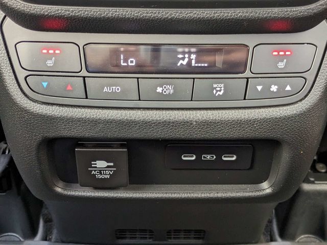 Used 2025 Honda Passport Black Edition image 21