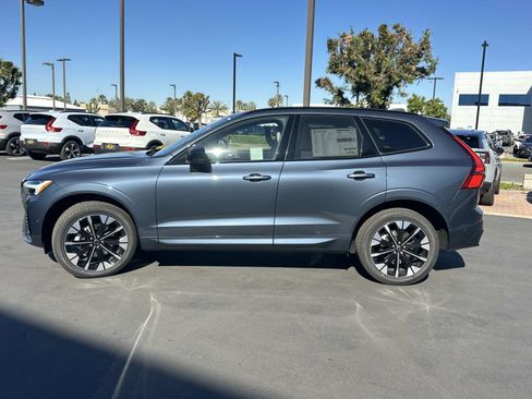 New 2026 Volvo XC60 B5 Plus w/ Climate Package image 4