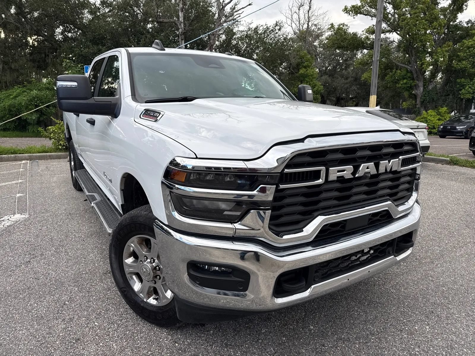Used 2026 RAM 2500 Big Horn AWD/4WD image 4