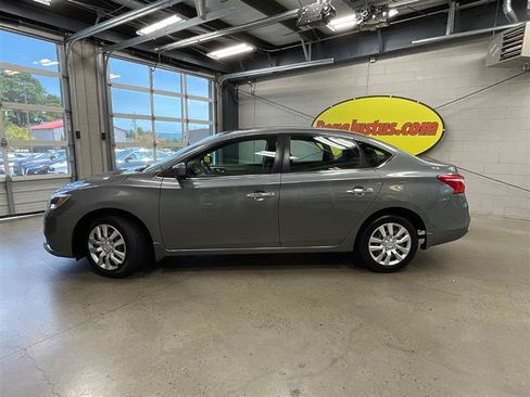Used 2017 Nissan Sentra S FWD image 2