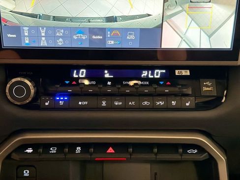New 2026 Toyota Tundra Platinum AWD/4WD image 14