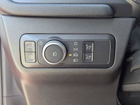 Used 2022 Ford Escape Titanium w/ Titanium Premium Package FWD image 37