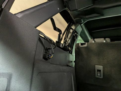 Used 2022 Ford Bronco Wildtrak AWD/4WD image 18