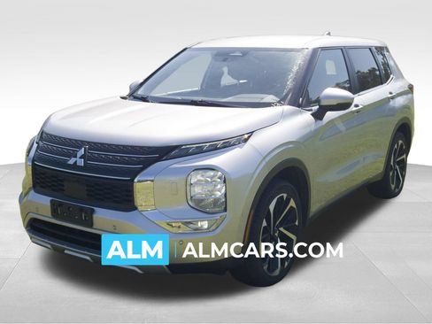 Used 2024 Mitsubishi Outlander SE AWD/4WD image 1