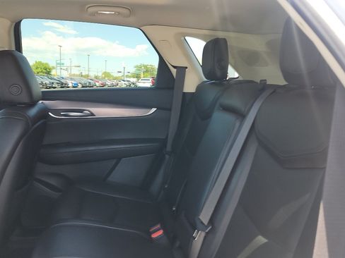 Used 2019 Cadillac XT5 Premium Luxury AWD/4WD image 12