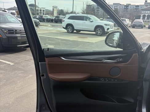 Used 2018 BMW X5 xDrive35i image 17
