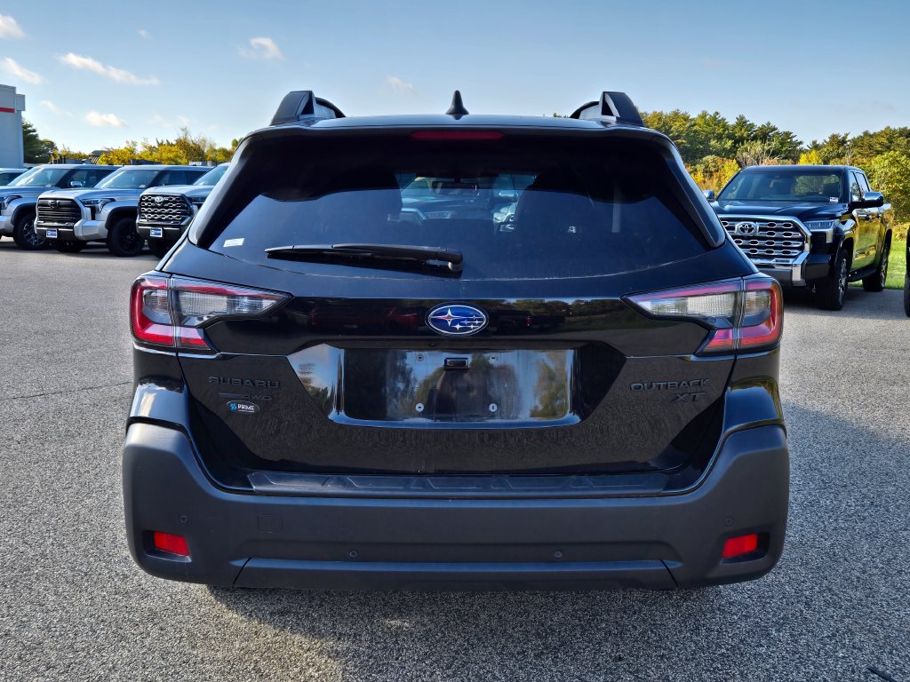 Used 2023 Subaru Outback Onyx Edition XT AWD/4WD image 4