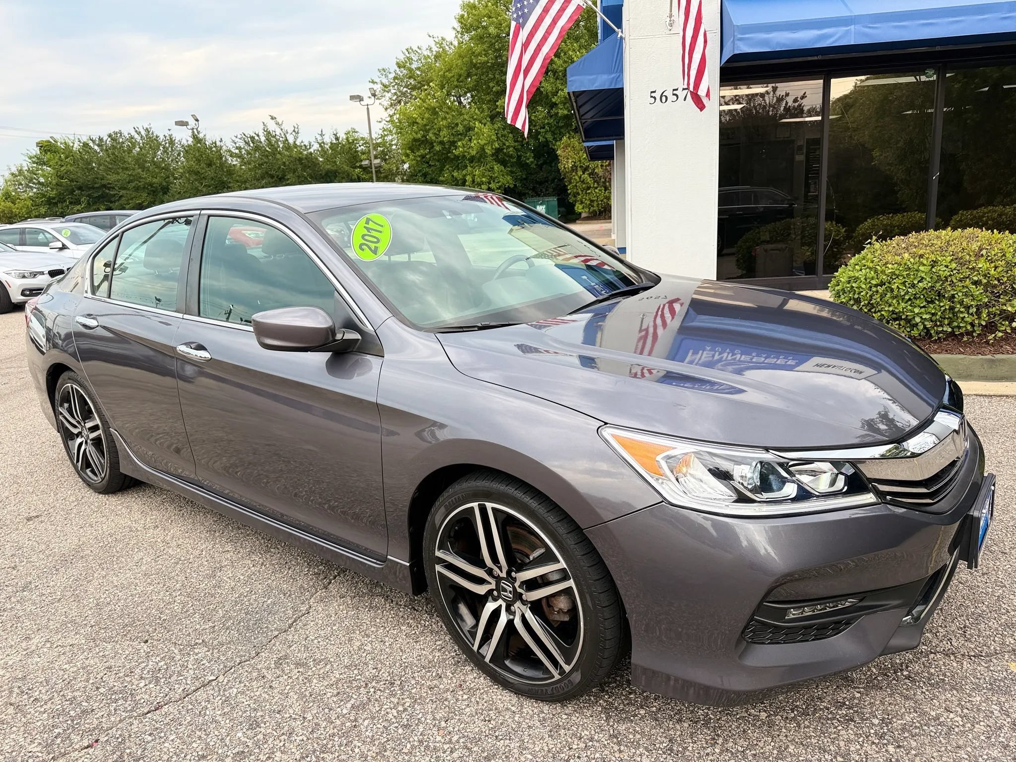 Used 2017 Honda Accord Sport Special Edition image 18