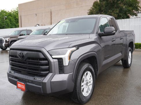 Used 2023 Toyota Tundra SR5 w/ SR5 Convenience Package AWD/4WD image 8