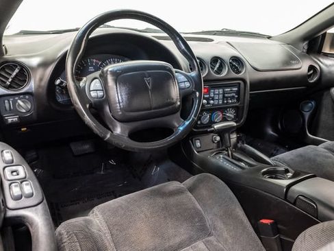 Used 2002 Pontiac Firebird Convertible RWD image 7