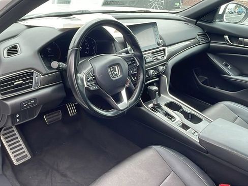 Used 2020 Honda Accord Sport image 10
