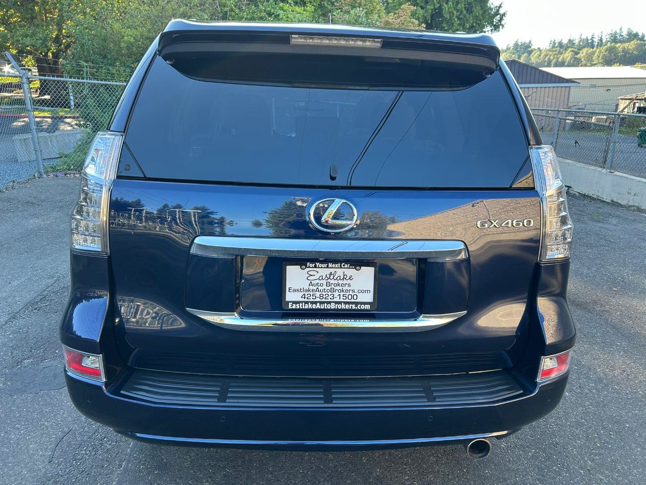 Used 2017 Lexus GX 460 Premium w/ Premium Package AWD/4WD image 6