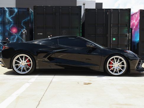 Used 2020 Chevrolet Corvette Stingray Premium Cpe w/ 3LT Preferred Equipment Group RWD image 18