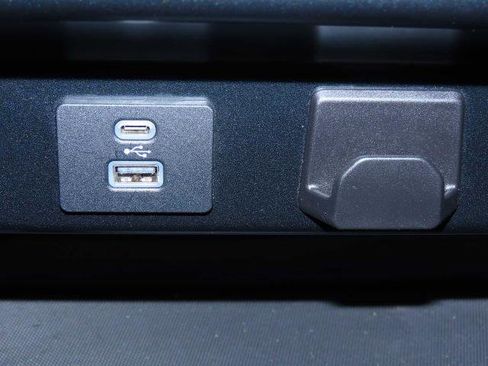 Certified 2024 Ford F150 XLT image 31