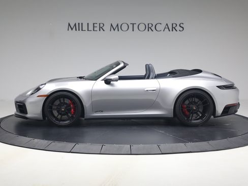 Used 2024 Porsche 911 Carrera GTS RWD image 3
