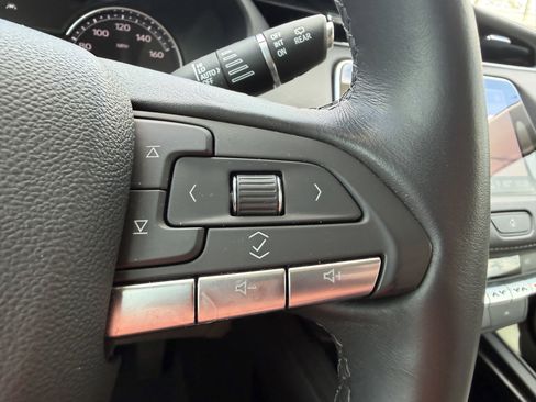 Certified 2021 Cadillac XT4 Premium Luxury w/ Driver Awareness Package image 28