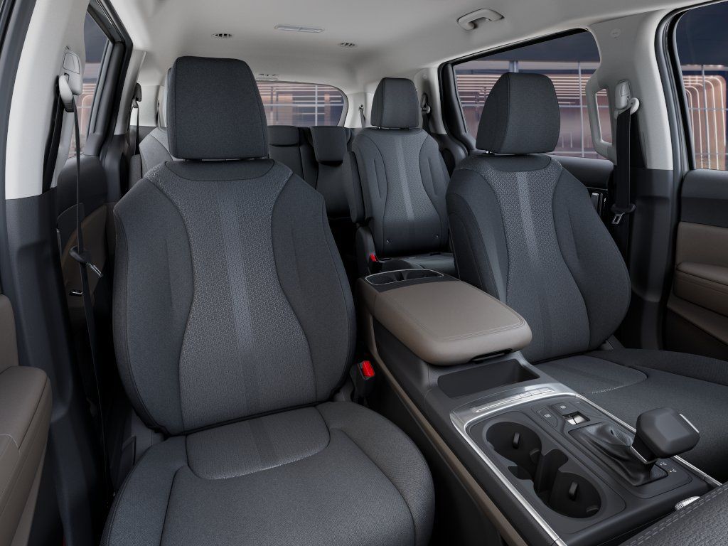 New 2027 Kia Carnival LX FWD image 15