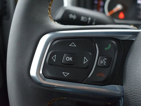 Certified 2024 Jeep Wrangler Sahara w/ Technology Group image 18