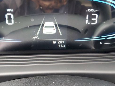New 2026 Hyundai Venue SE FWD image 23