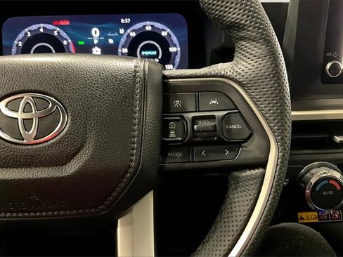 Used 2025 Toyota Tacoma TRD Off-Road w/ TRD Off Road Upgrade Package image 20