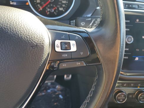 Used 2021 Volkswagen Tiguan SE R-Line image 24