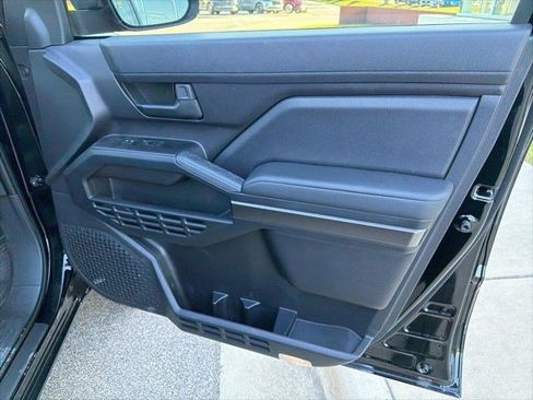 Used 2025 Toyota 4Runner SR5 RWD image 24