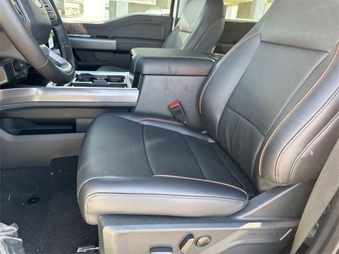 New 2025 Ford F250 Lariat w/ Lariat Ultimate Package image 17