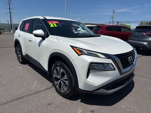 Certified 2021 Nissan Rogue SV AWD/4WD image 3