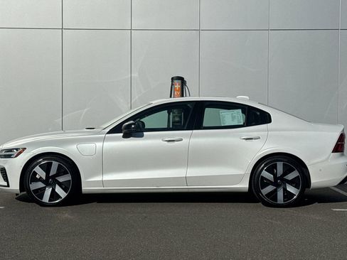 Used 2023 Volvo S60 T8 Plus w/ Climate Package image 2