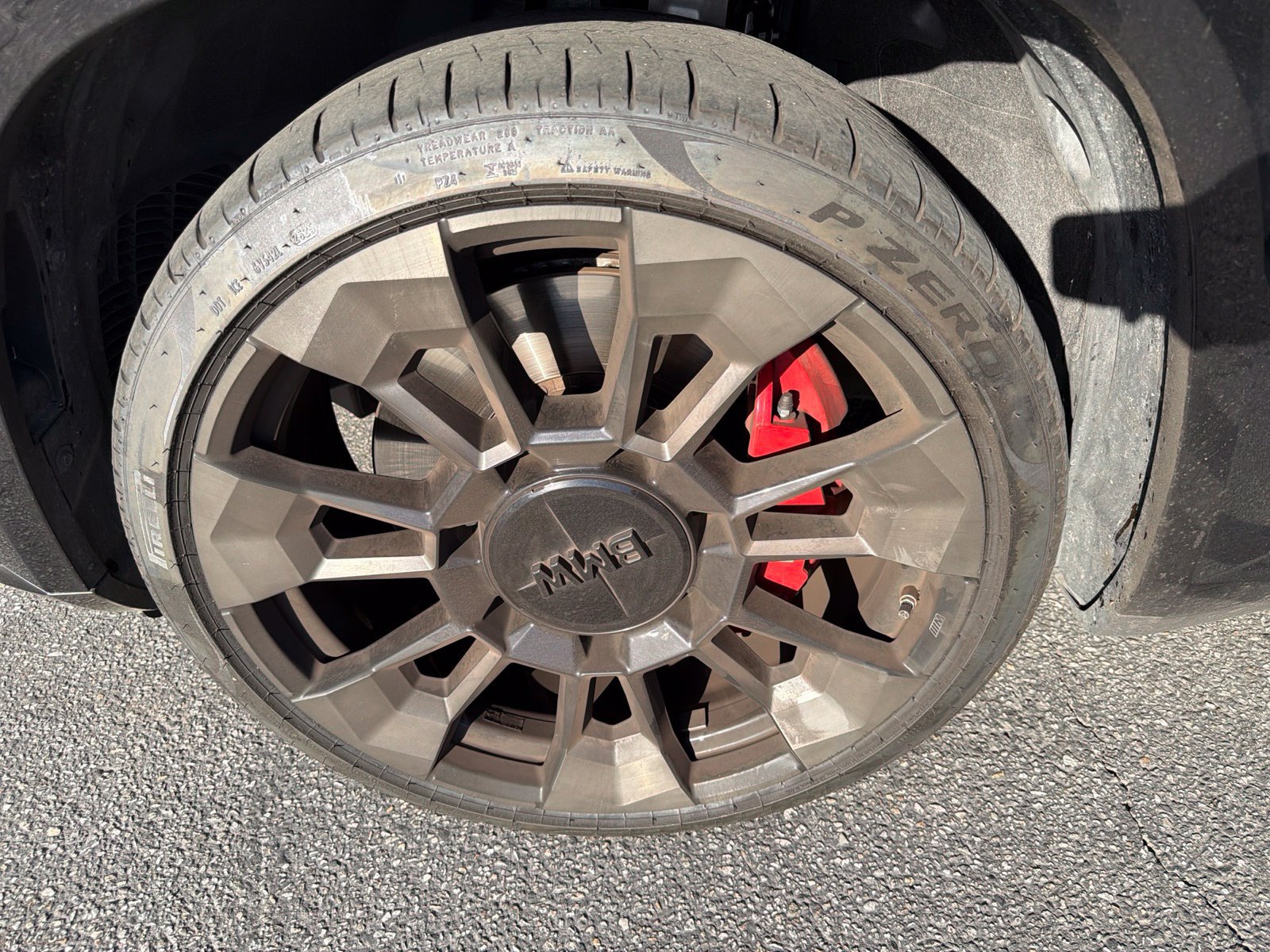 Used 2024 BMW XM AWD/4WD image 9