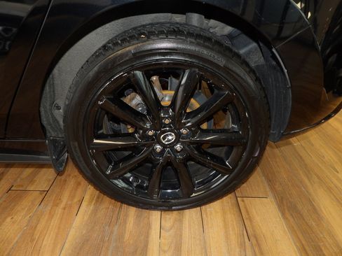 Used 2023 MAZDA MAZDA3 s image 9