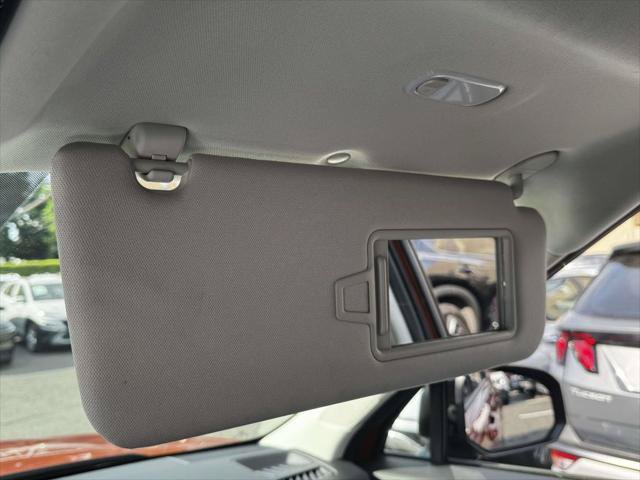 Used 2025 Hyundai Santa Fe XRT AWD/4WD image 30