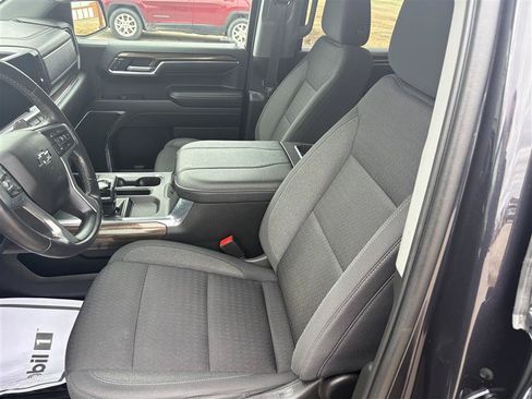 Used 2023 Chevrolet Silverado 1500 RST AWD/4WD image 8