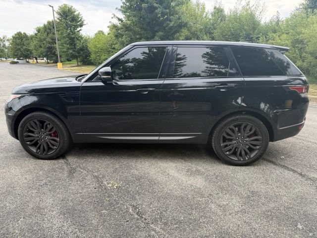Used 2017 Land Rover Range Rover Sport Supercharged AWD/4WD image 4