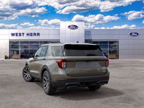 New 2027 Ford Explorer ST-Line AWD/4WD image 4