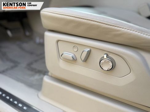 Used 2024 Cadillac Escalade Sport Platinum w/ LPO, ONYX Package image 41