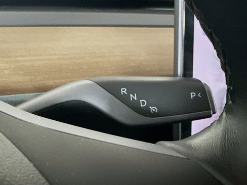 Used 2019 Tesla Model 3 Standard Range Plus image 24