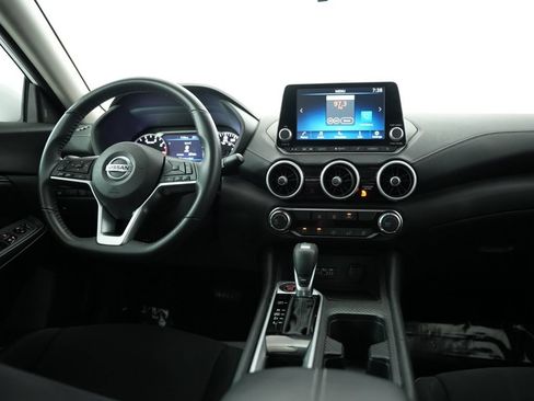 Used 2023 Nissan Sentra SV FWD image 10