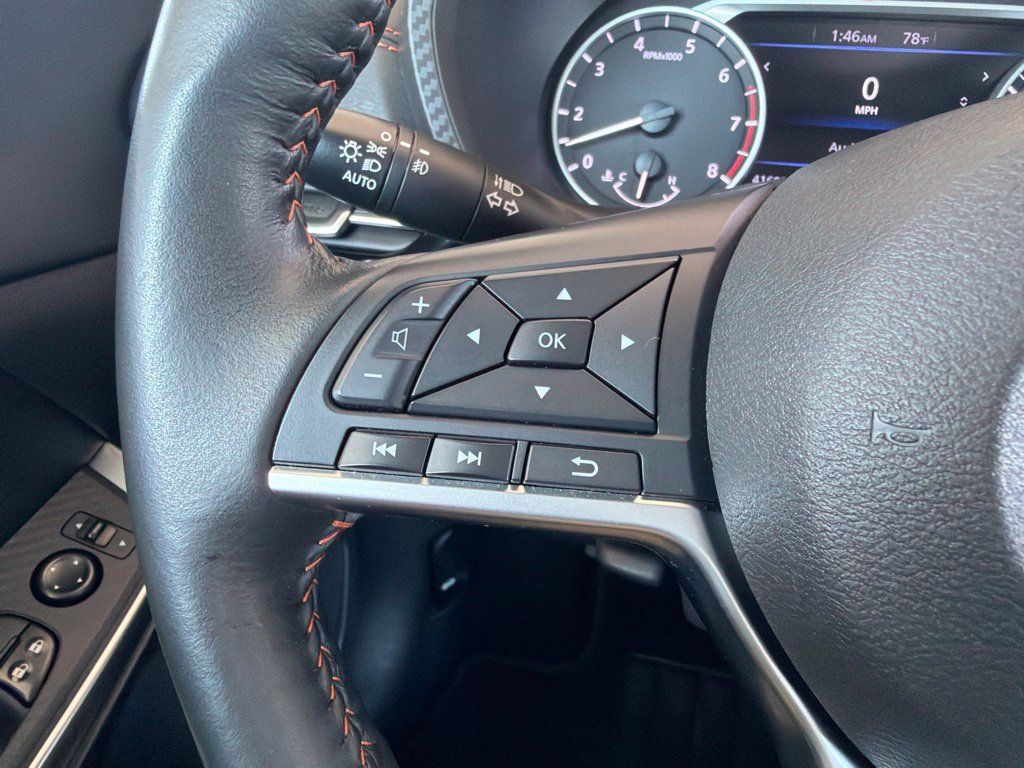 Used 2022 Nissan Sentra SR w/ SR Premium Package FWD image 25