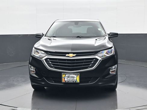 Used 2019 Chevrolet Equinox LT image 2