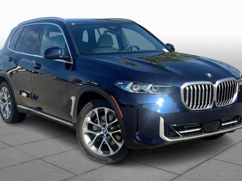Used 2026 BMW X5 sDrive40i image 2